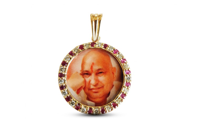 Vibrant Guruji Swaroop Pendant in gold with Rubies & Diamonds